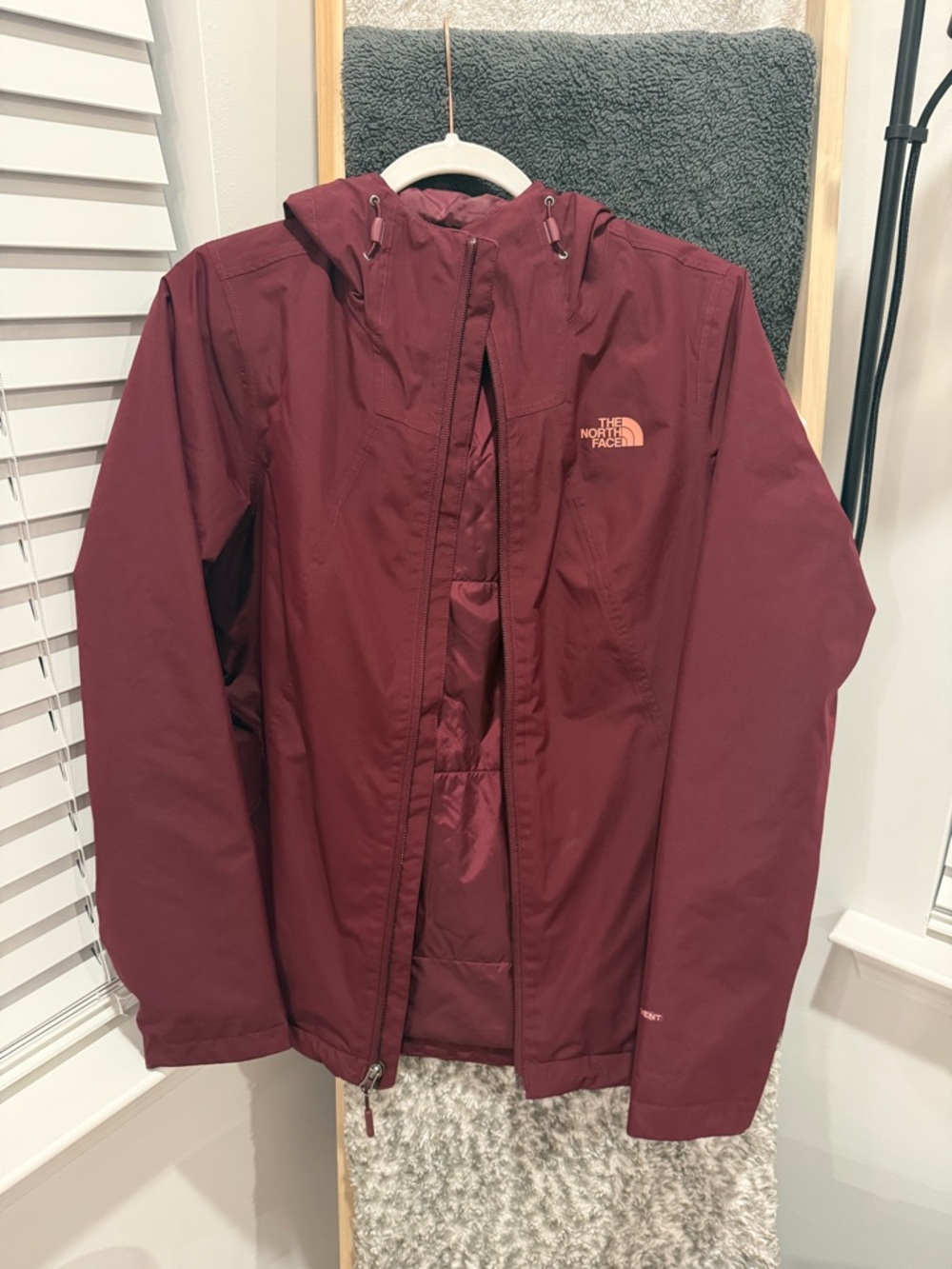 The North Face Women's Burgundy Hooded Jacket